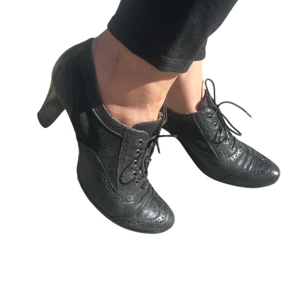 Vintage 7M Black Leather Lace Up Oxford Heels - Picture 1 of 8